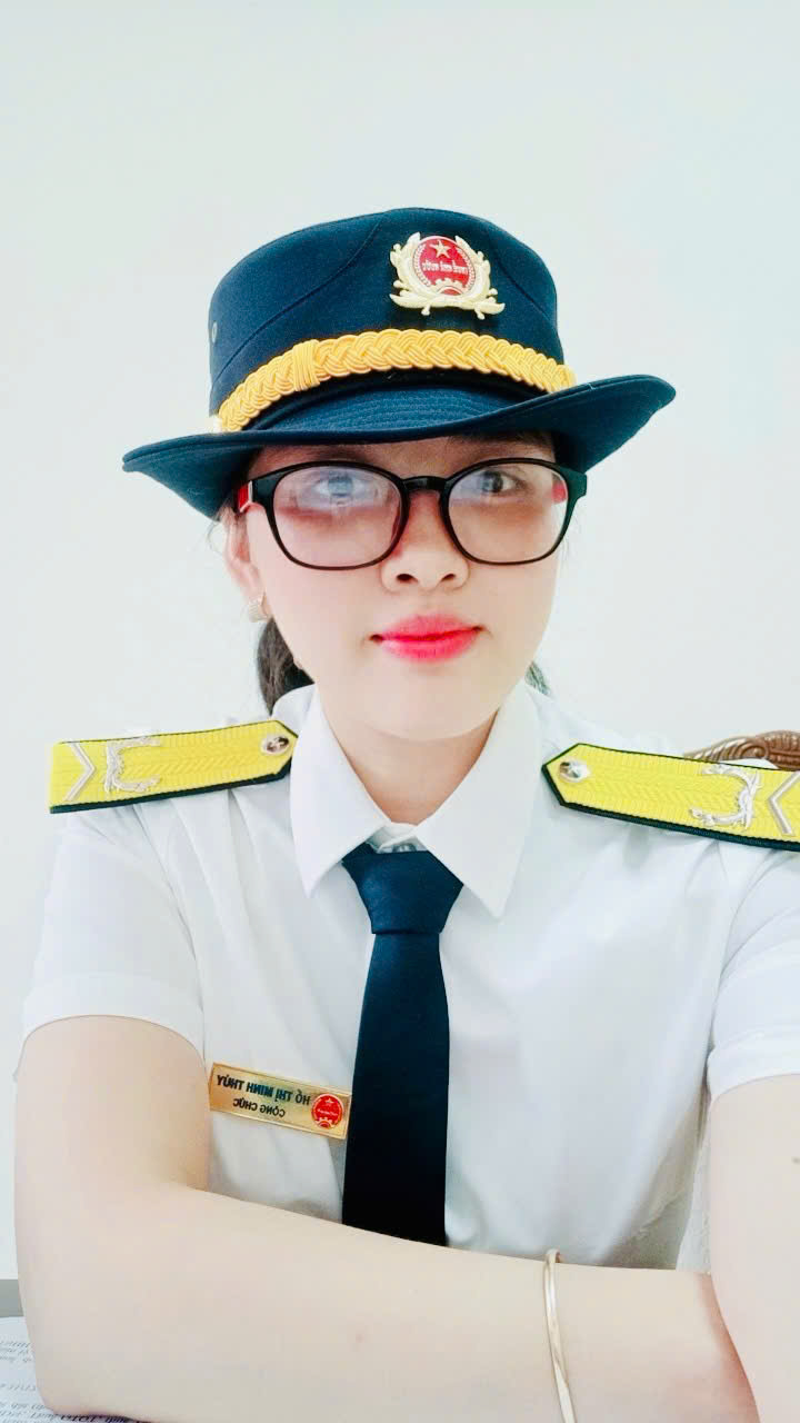 Hồ Thị Minh Thúy